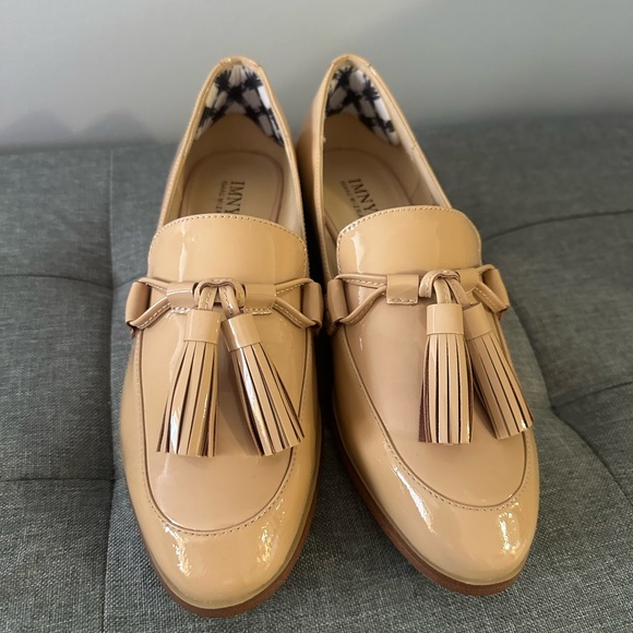 Isaac Mizrahi NYC Bianca Loafers - Picture 1 of 6